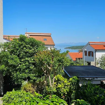 In Njivice/insel Krk 13239 Apartment